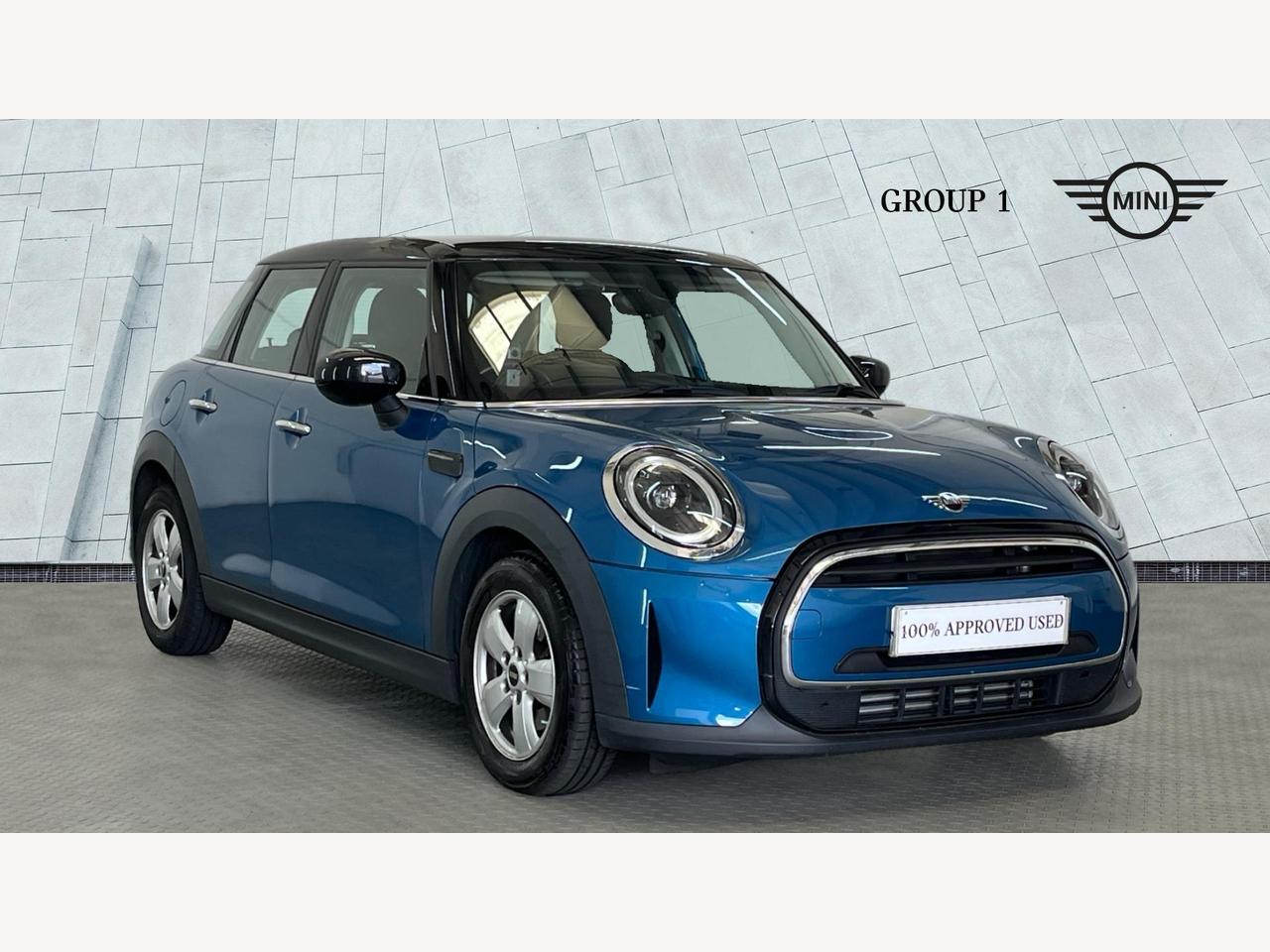 Main listing image - MINI Hatchback 5dr