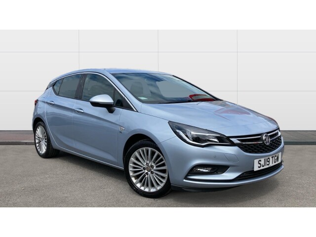 Main listing image - Vauxhall Astra