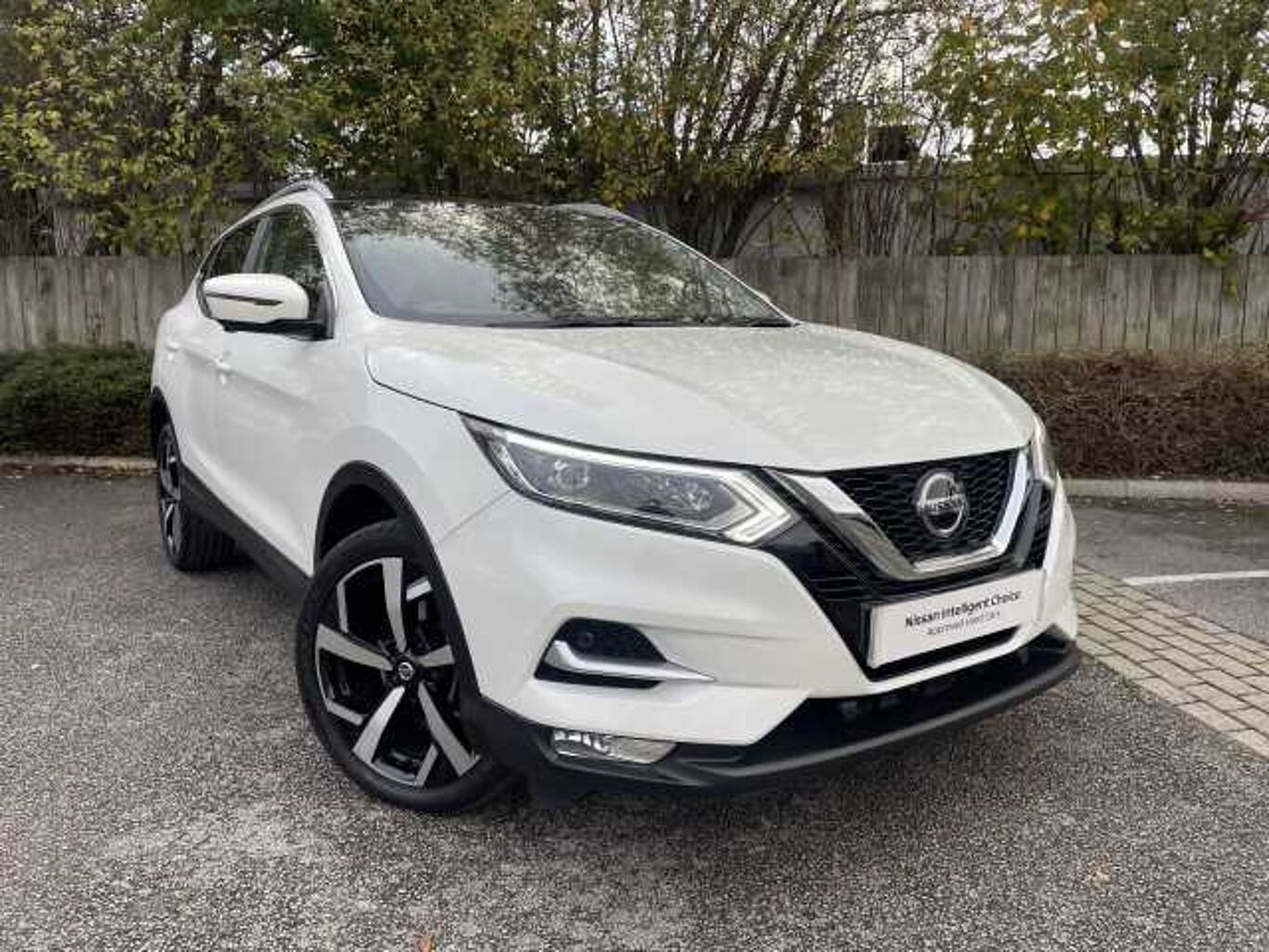 Main listing image - Nissan Qashqai