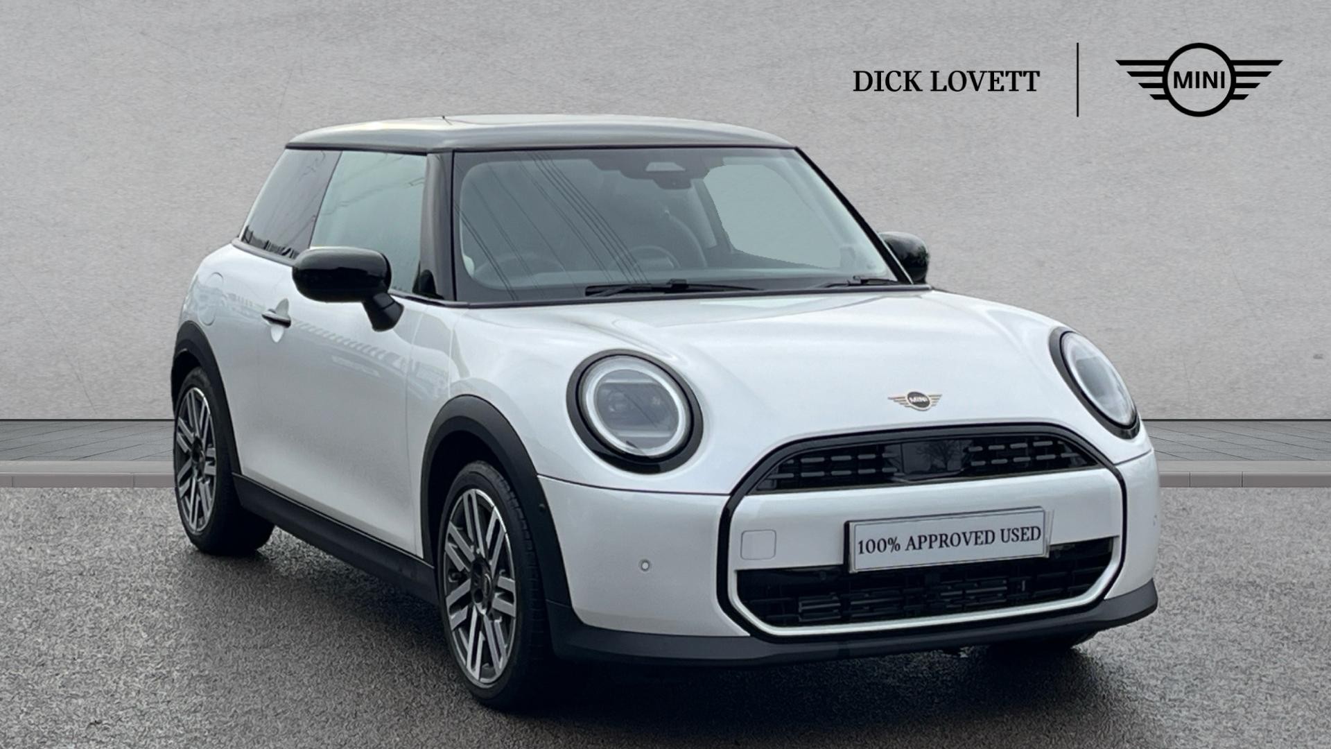 Main listing image - MINI Hatchback