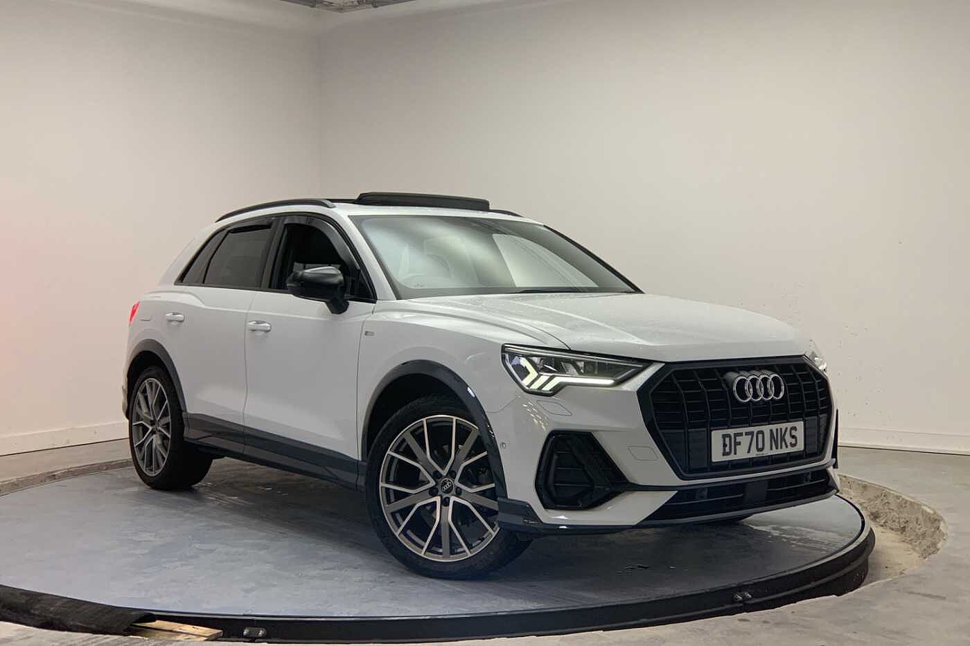 Main listing image - Audi Q3