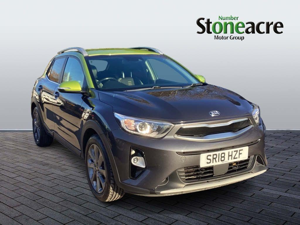 Main listing image - Kia Stonic