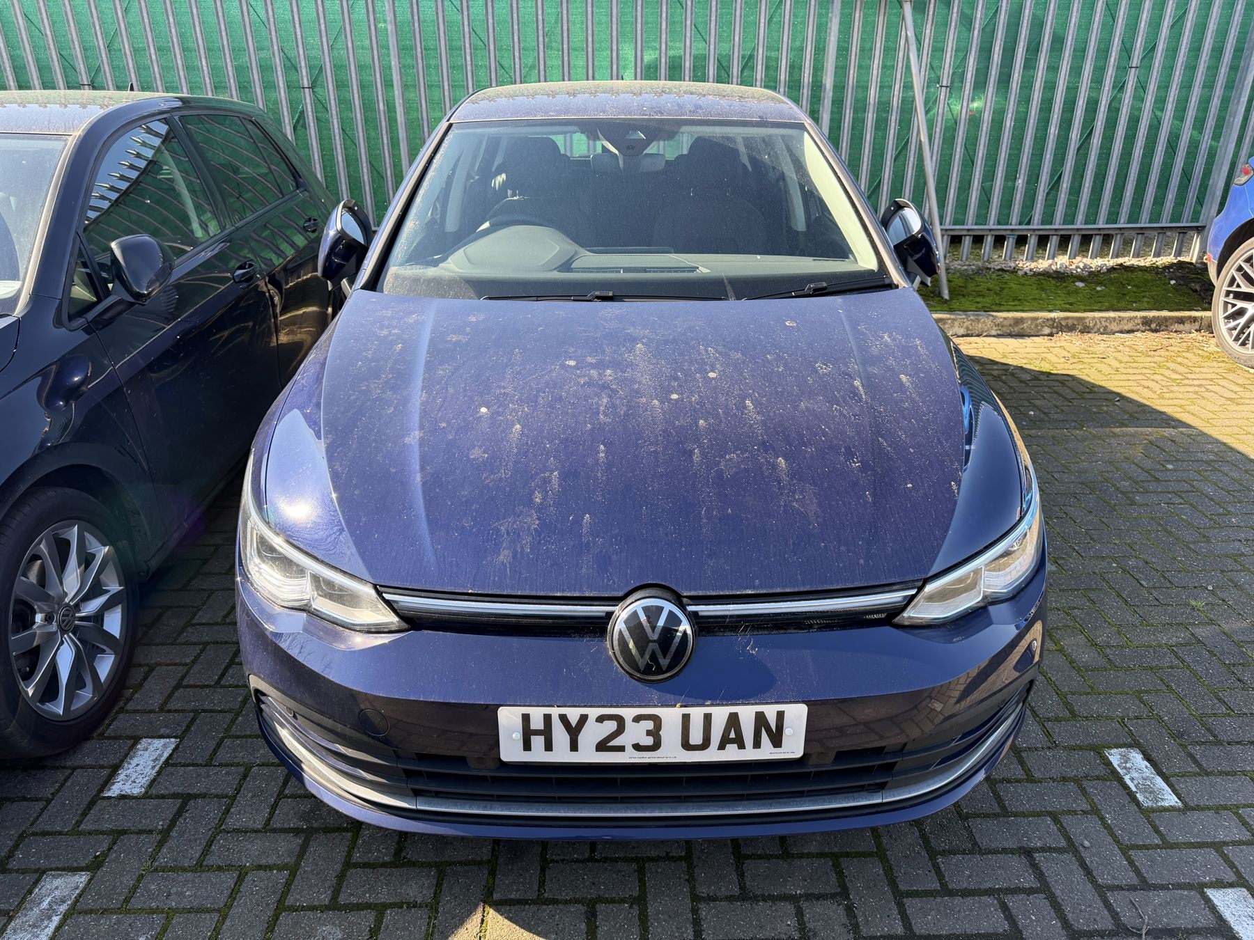 Main listing image - Volkswagen Golf