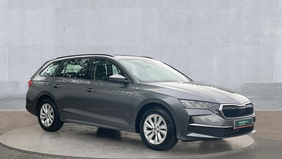 Main listing image - Skoda Octavia Estate
