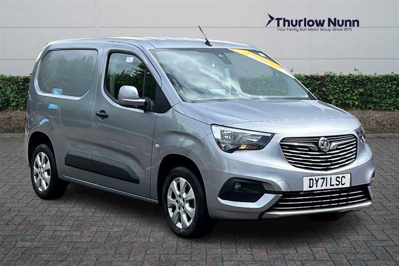 Main listing image - Vauxhall Combo Cargo