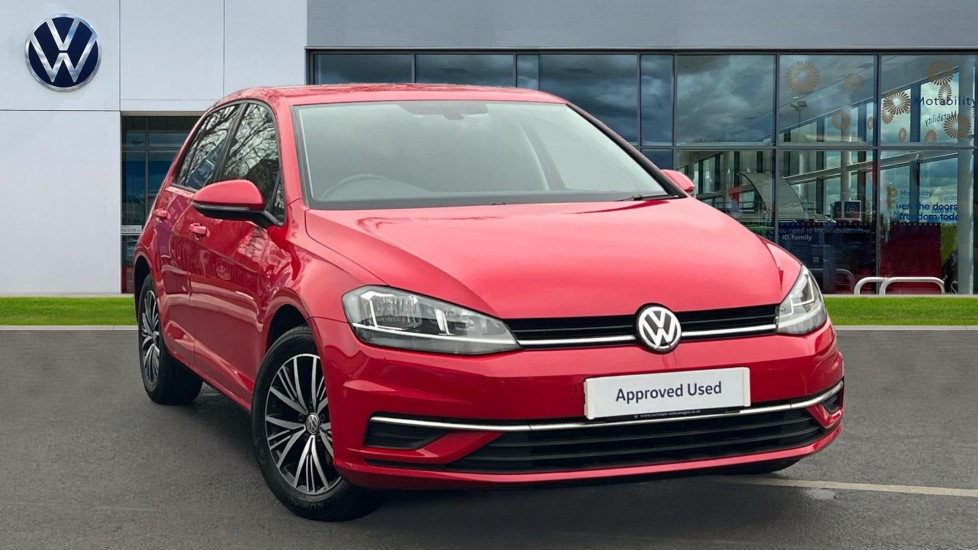 Main listing image - Volkswagen Golf