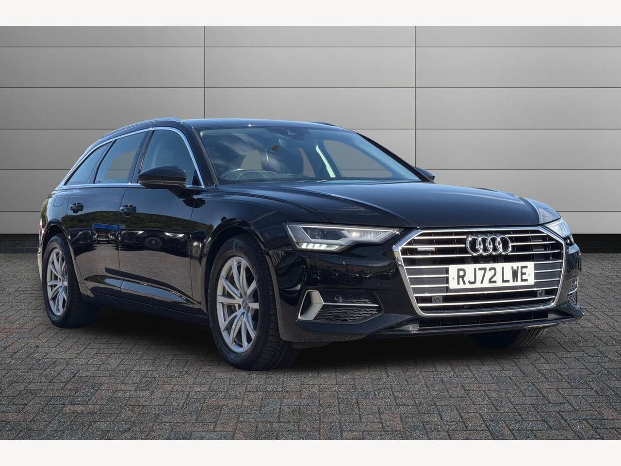 Main listing image - Audi A6