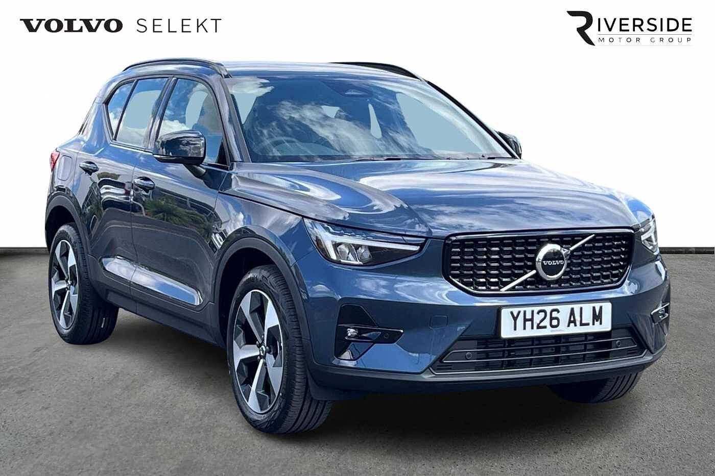 Main listing image - Volvo XC40