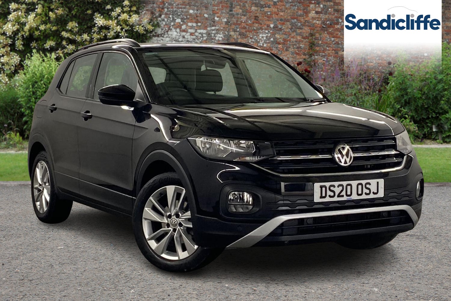 Main listing image - Volkswagen T-Cross