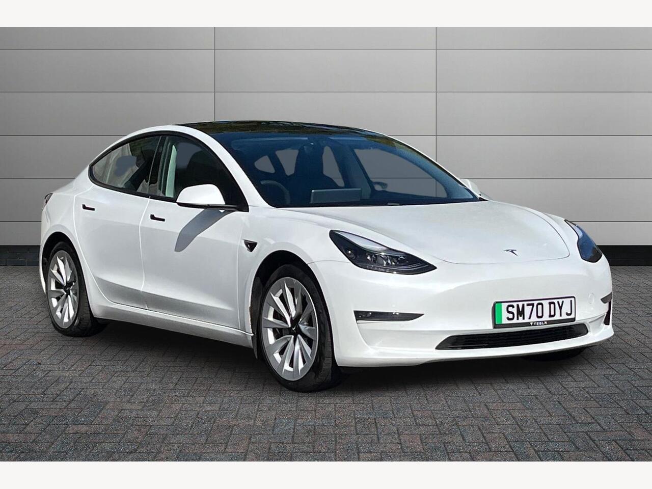 Main listing image - Tesla Model 3