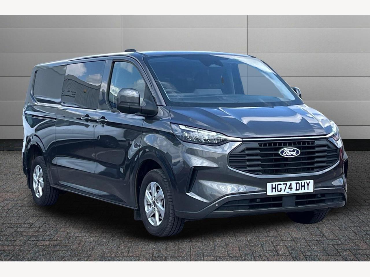 Main listing image - Ford Transit Custom