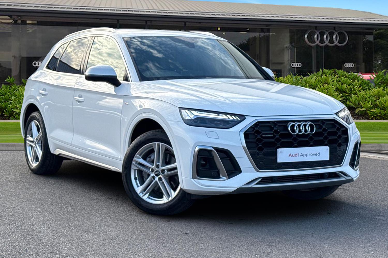 Main listing image - Audi Q5