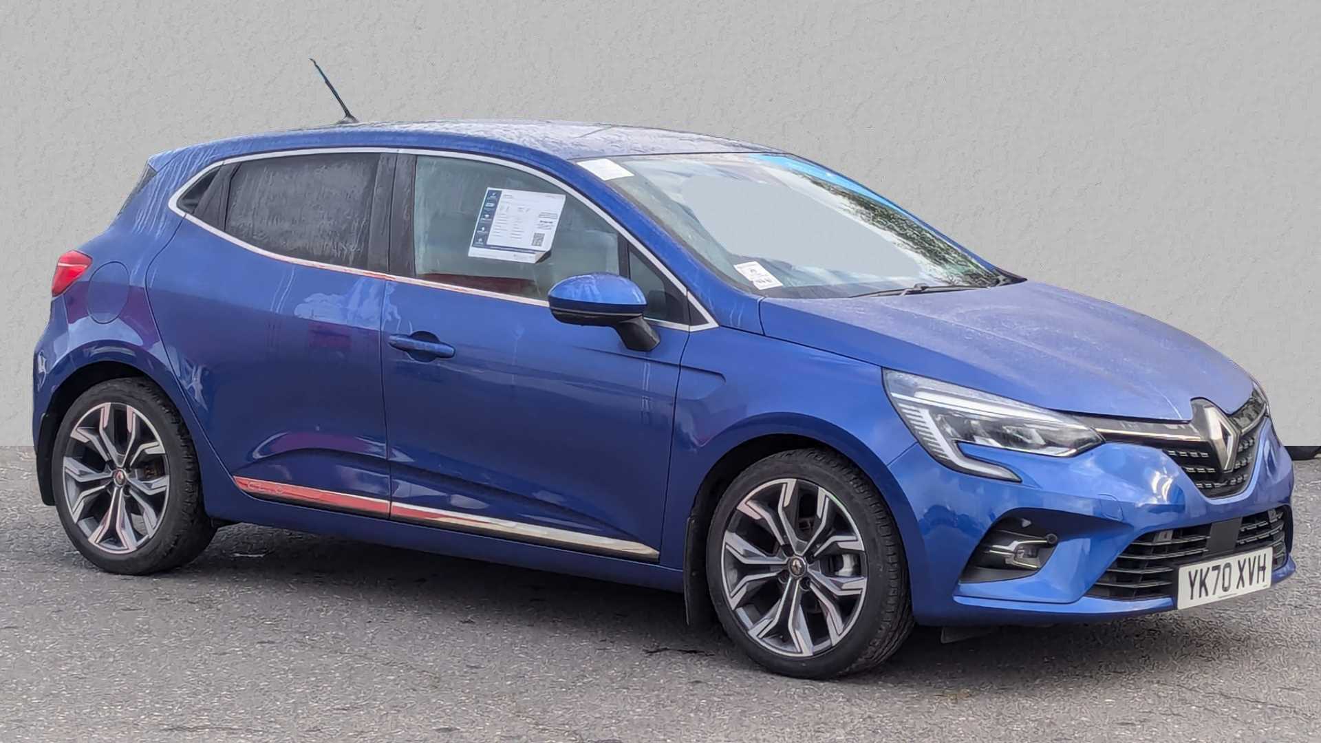 Main listing image - Renault Clio