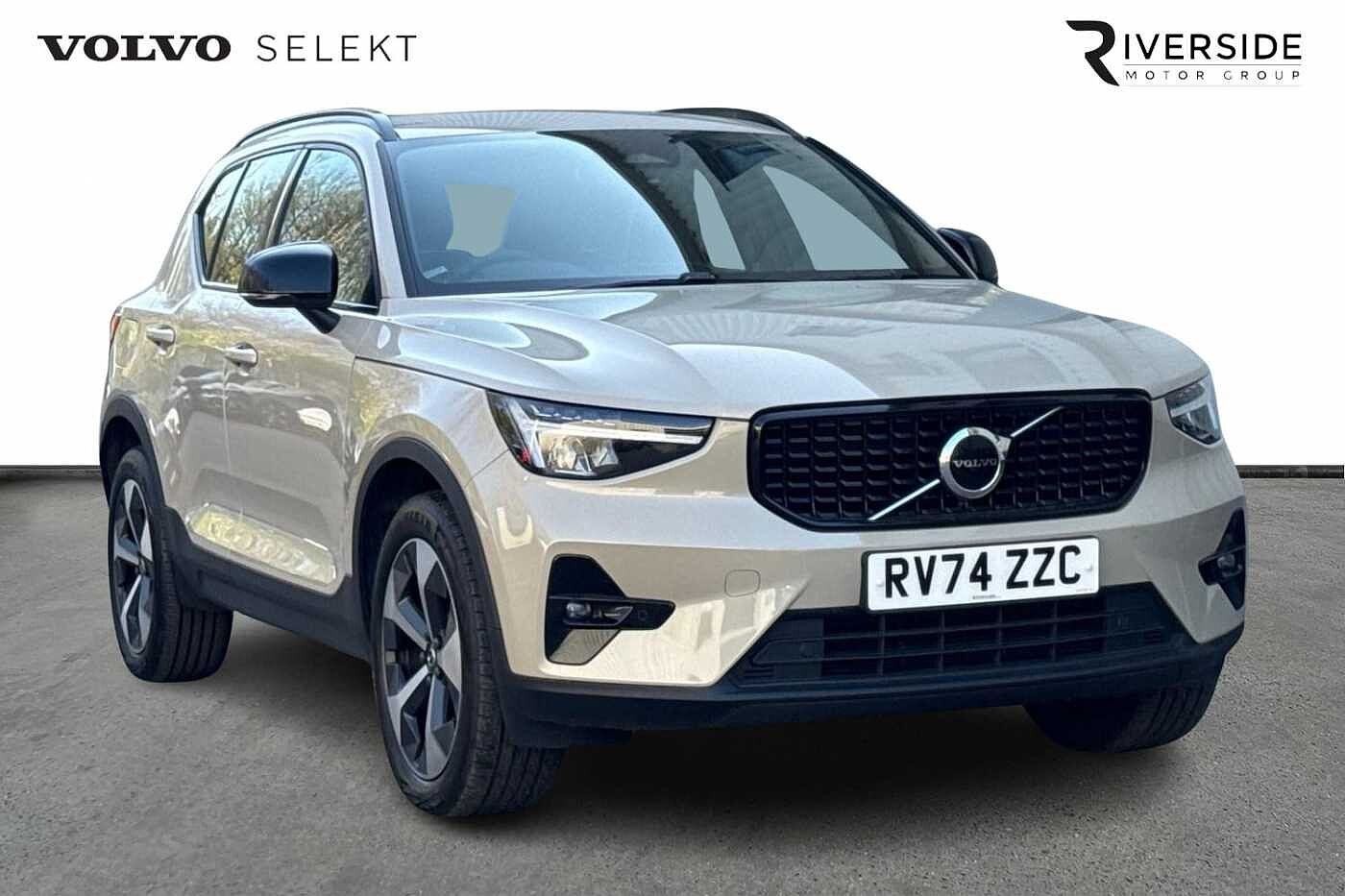 Main listing image - Volvo XC40