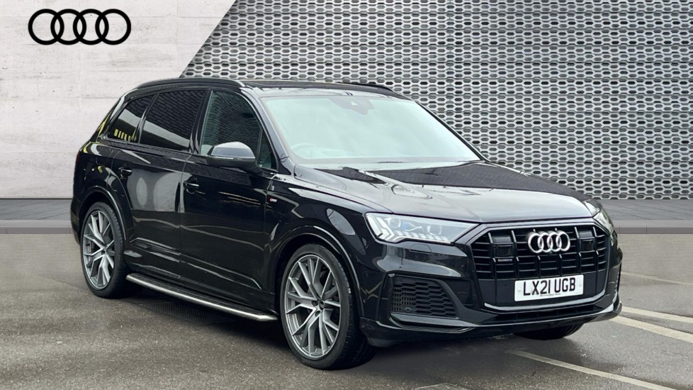 Main listing image - Audi Q7