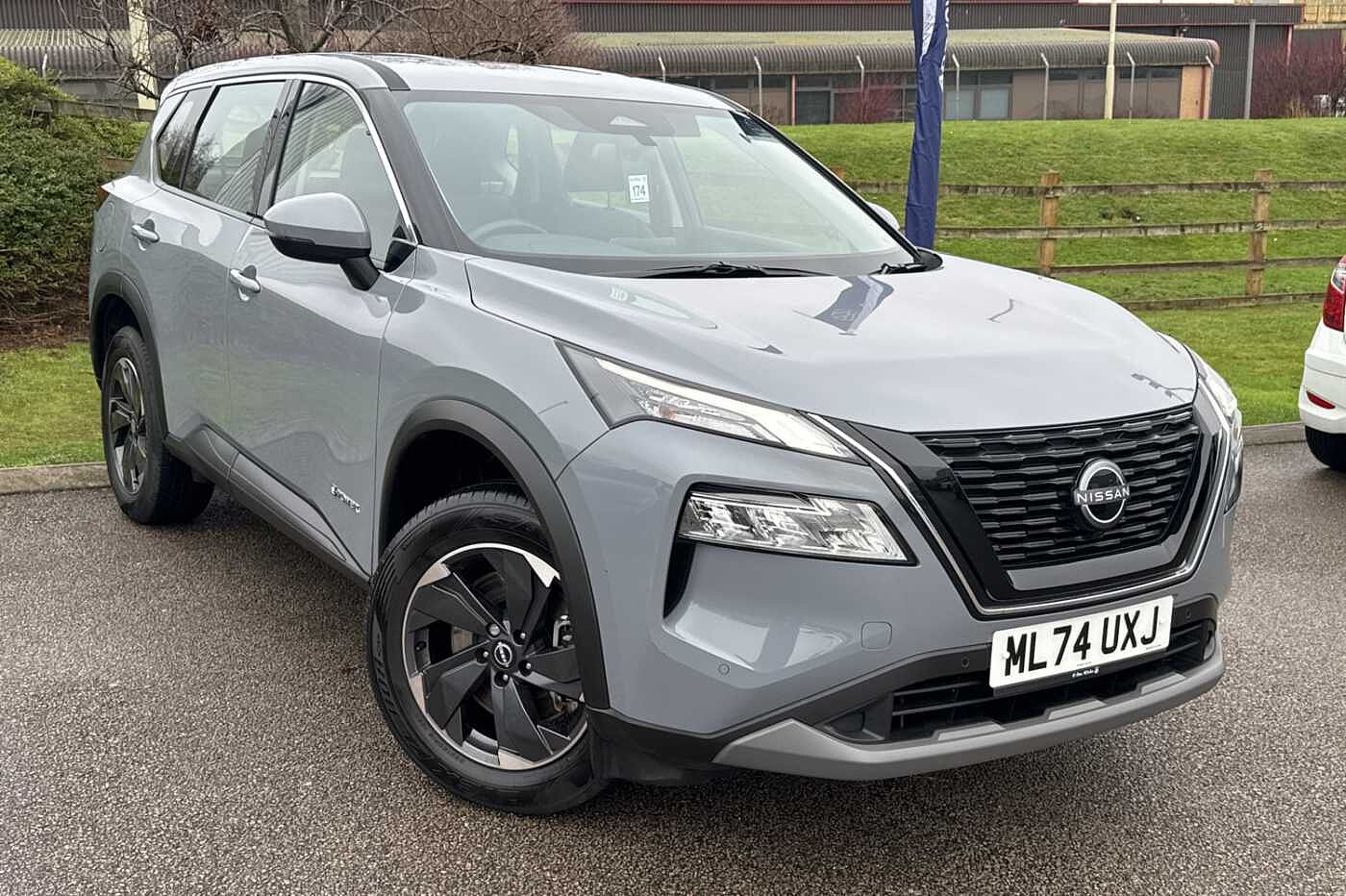 Main listing image - Nissan X-Trail