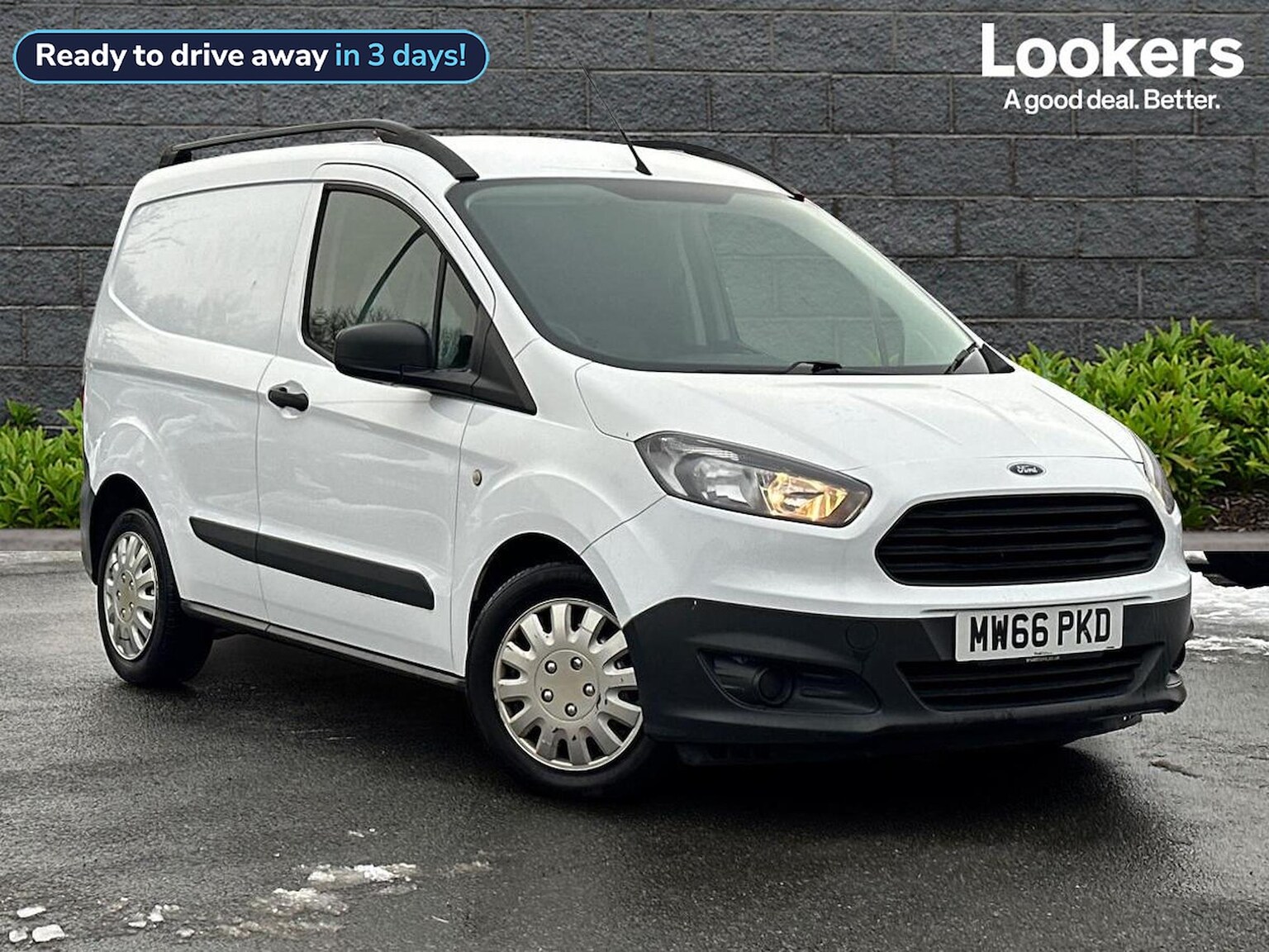 Main listing image - Ford Transit Courier