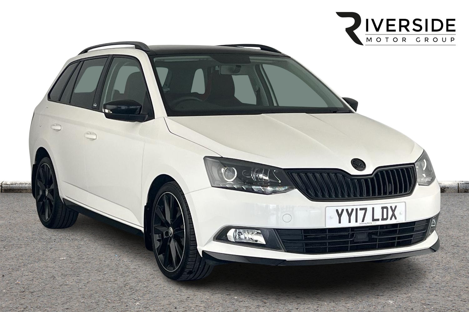 Main listing image - Skoda Fabia Estate