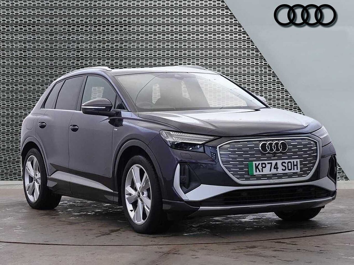 Main listing image - Audi Q4