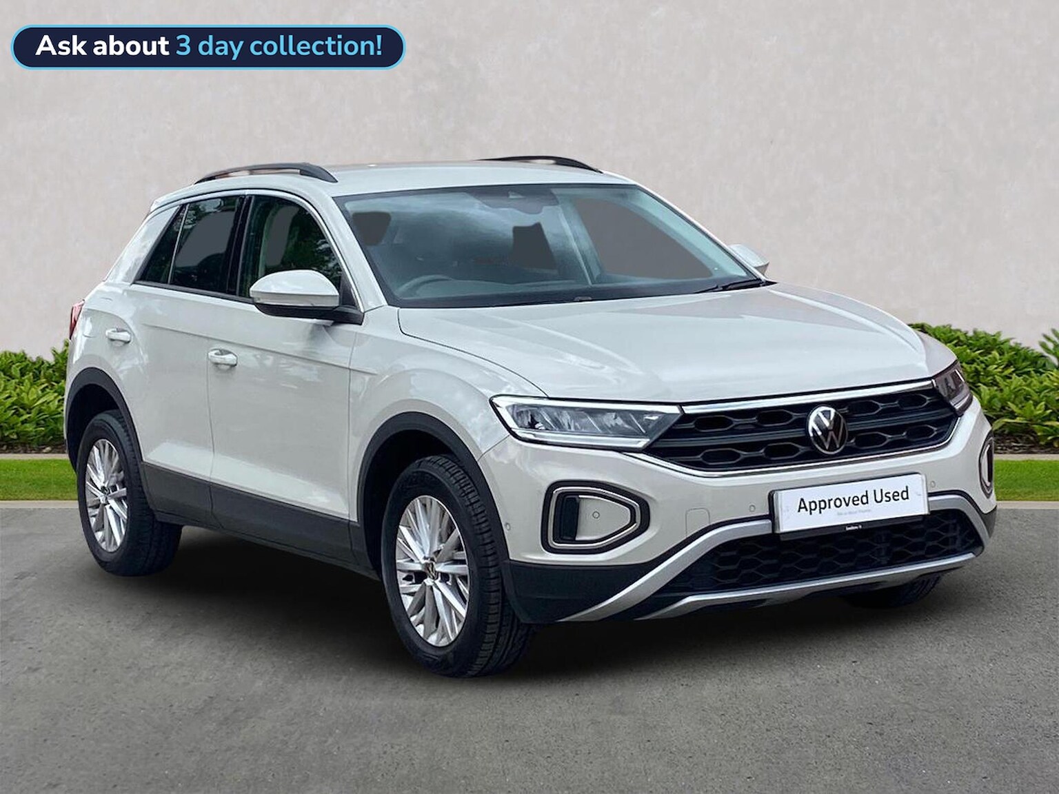 Main listing image - Volkswagen T-Roc