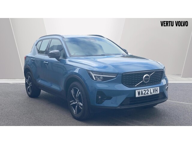 Main listing image - Volvo XC40