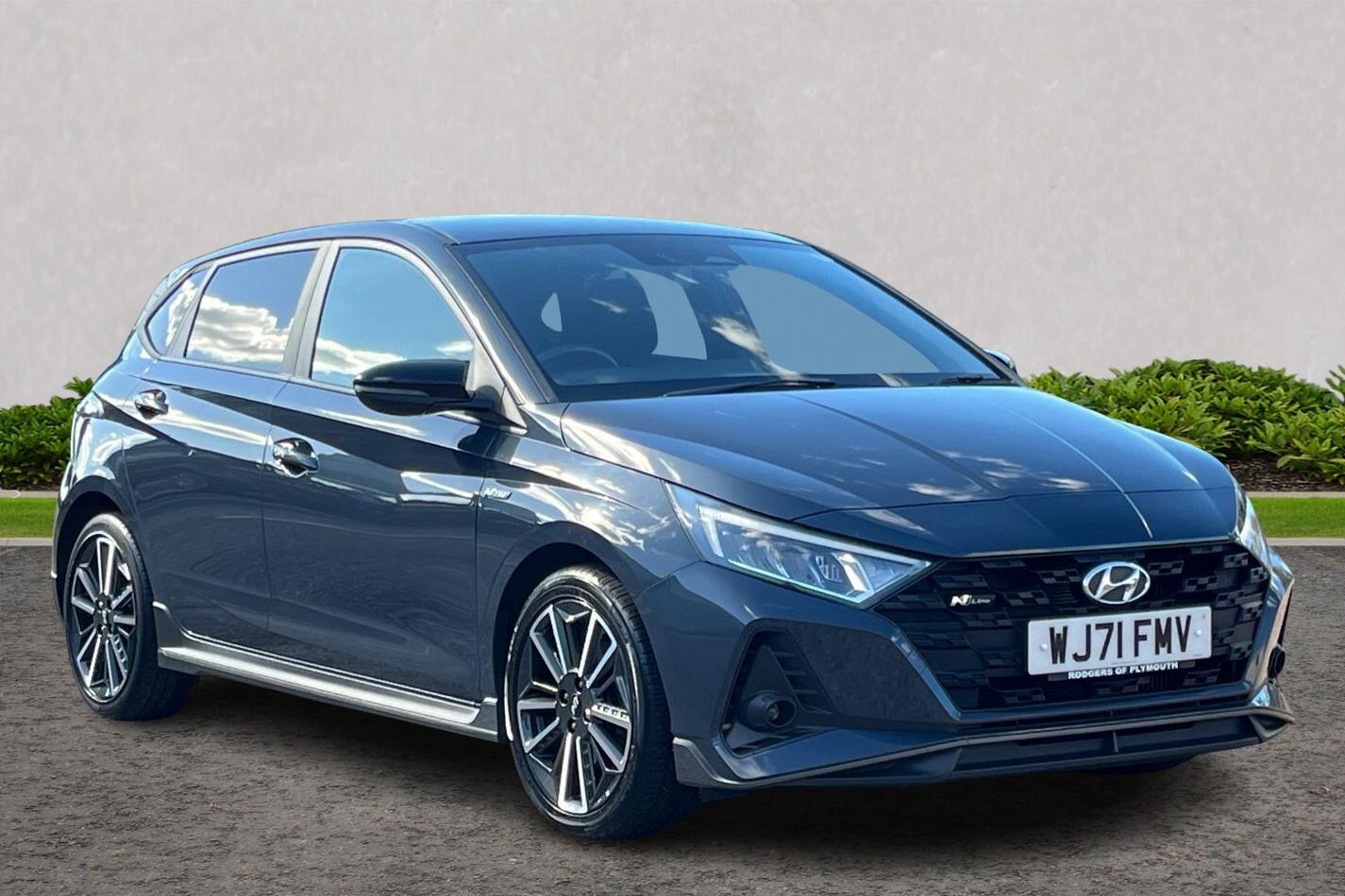 Main listing image - Hyundai i20