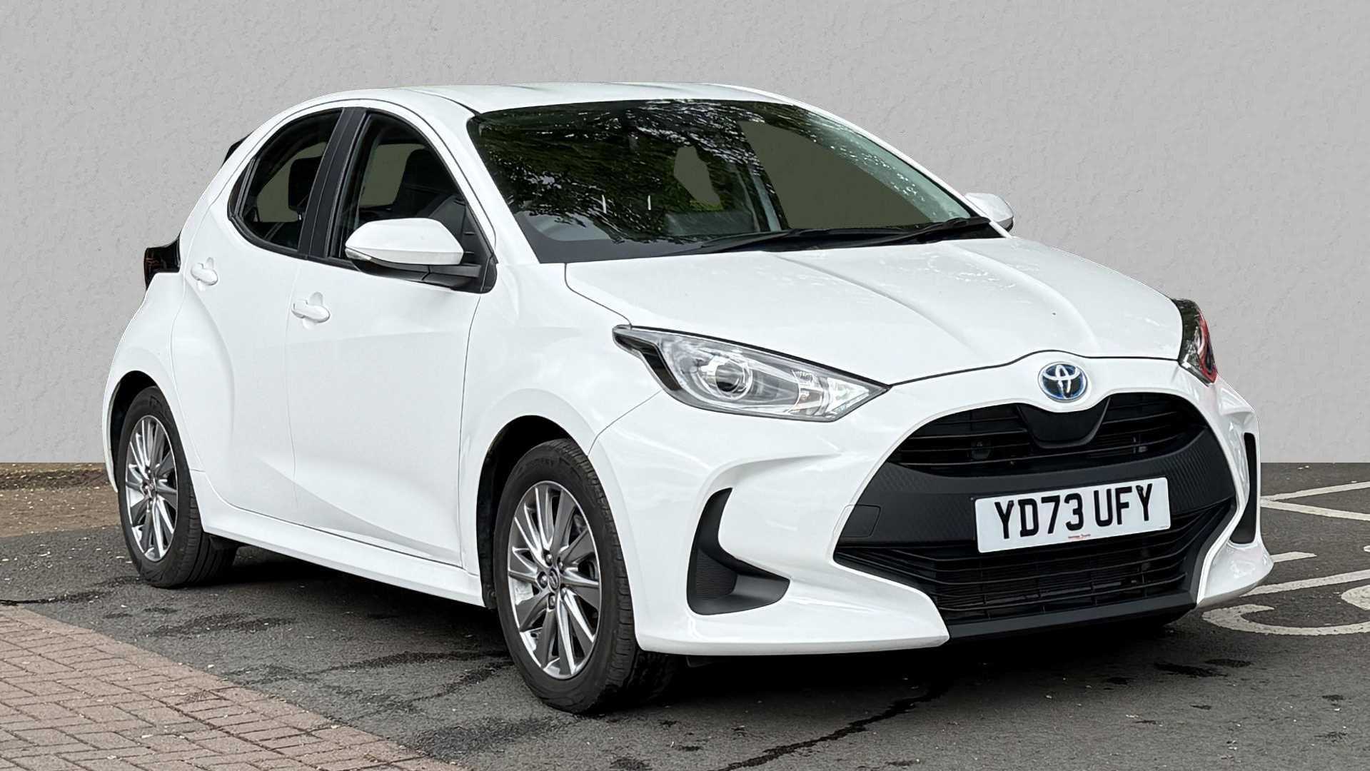 Main listing image - Toyota Yaris