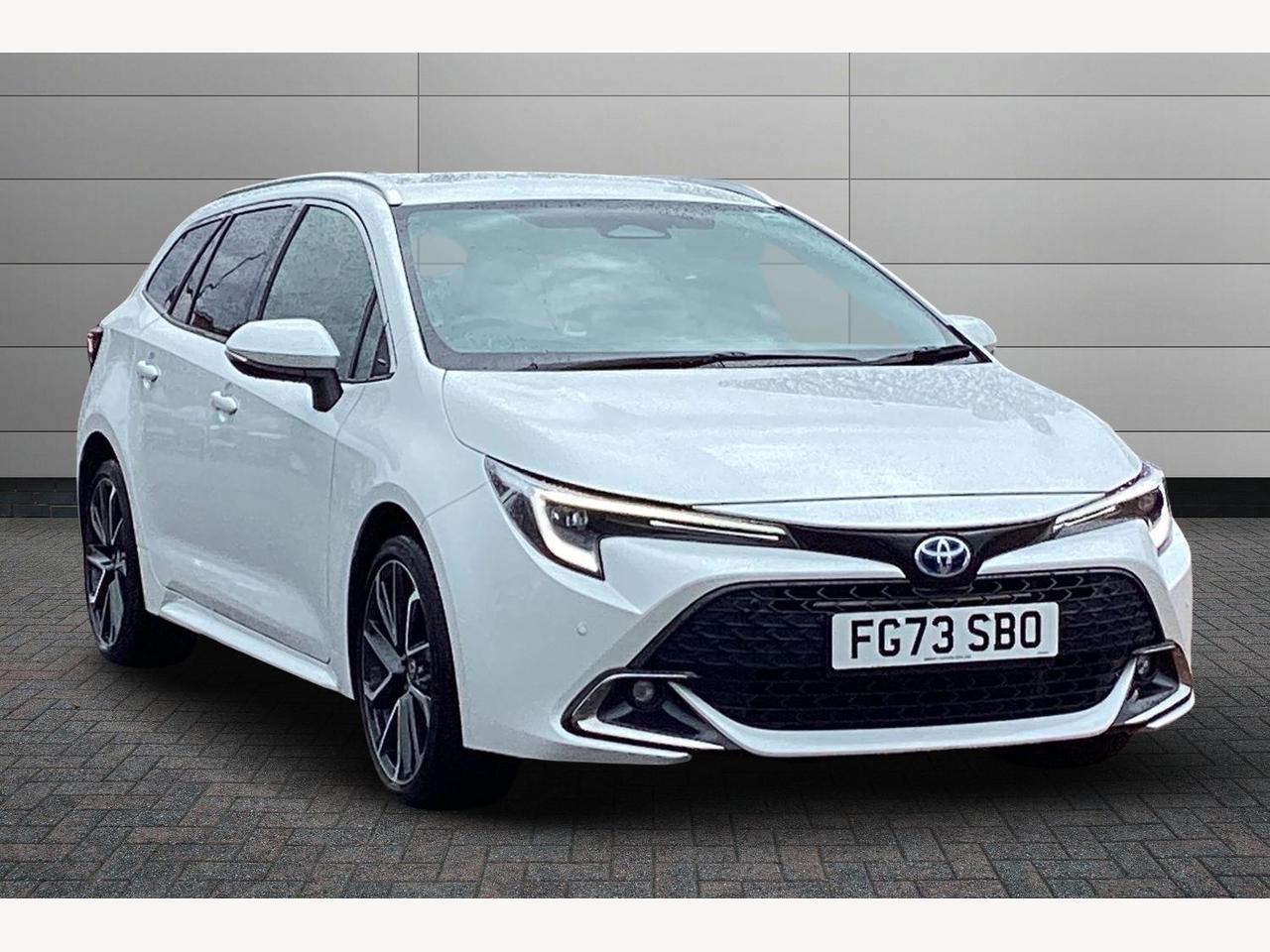 Main listing image - Toyota Corolla Touring Sport