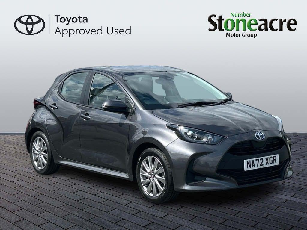 Main listing image - Toyota Yaris