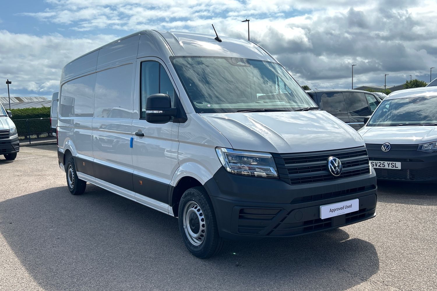 Main listing image - Volkswagen Crafter
