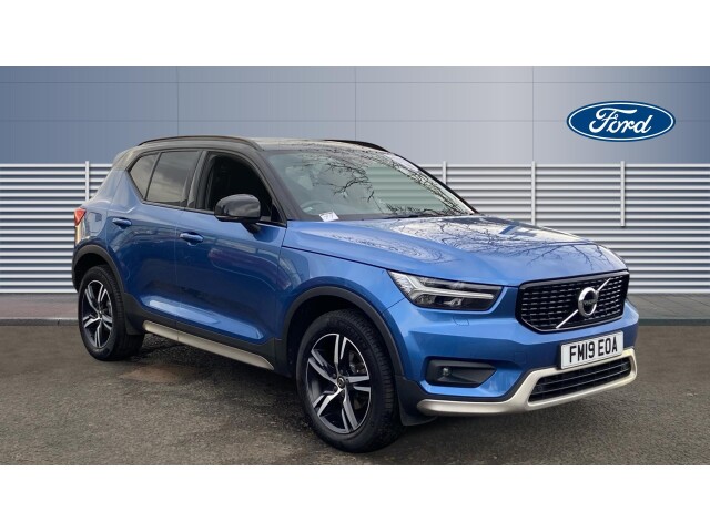 Main listing image - Volvo XC40