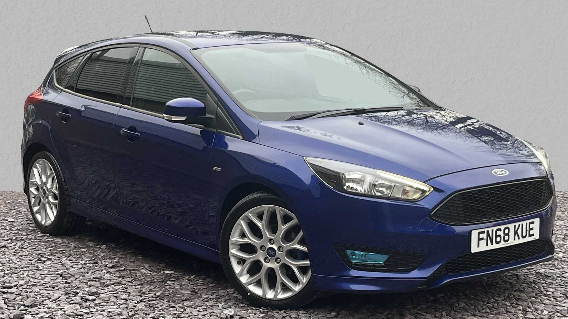 Main listing image - Ford Focus