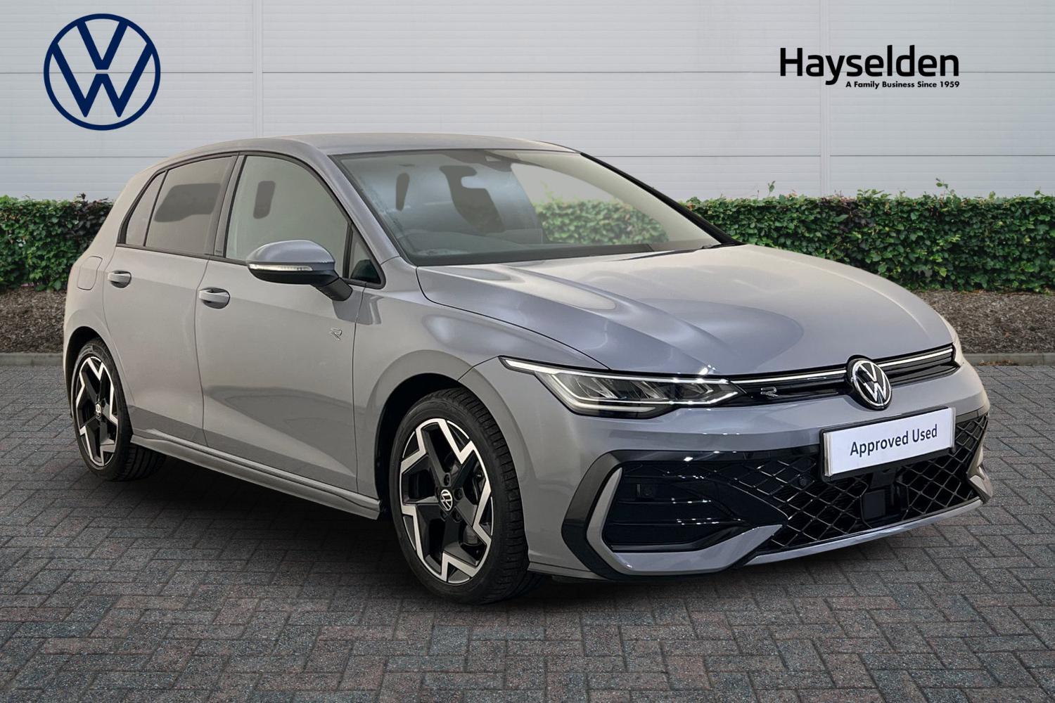 Main listing image - Volkswagen Golf
