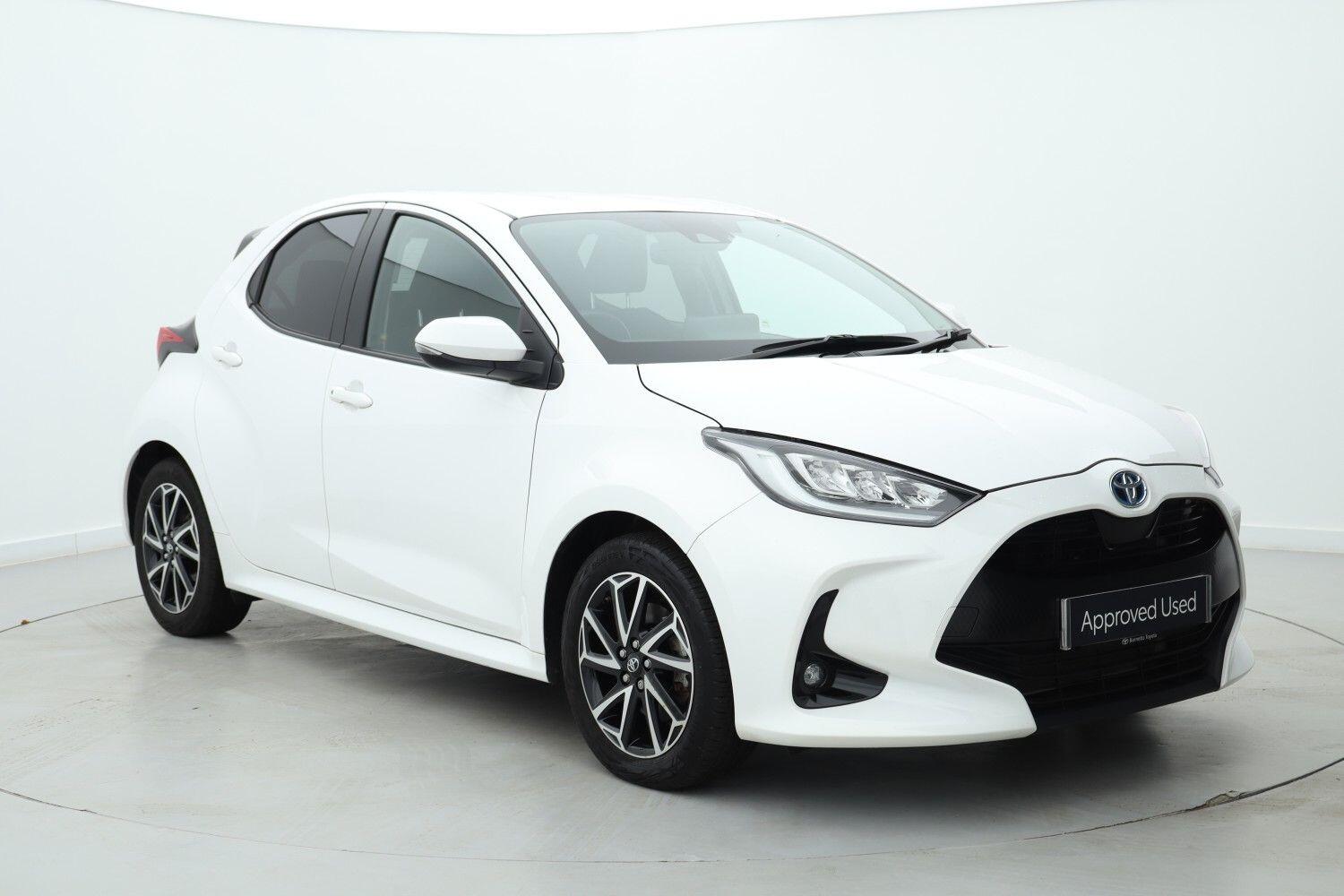 Main listing image - Toyota Yaris