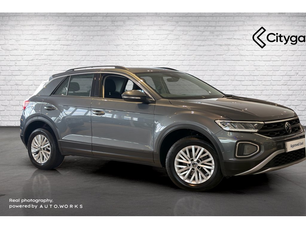 Main listing image - Volkswagen T-Roc