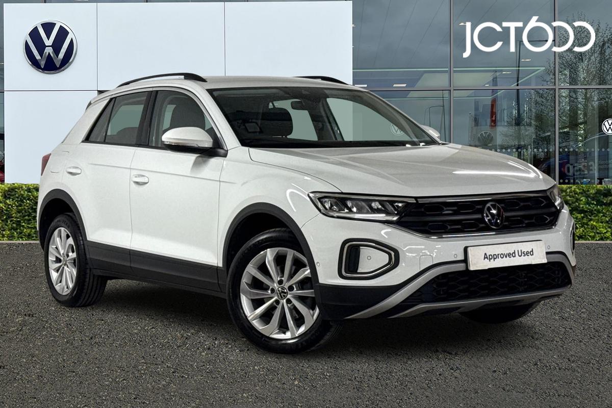Main listing image - Volkswagen T-Roc
