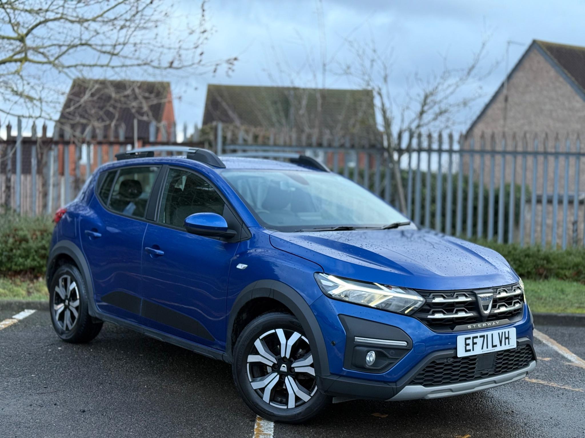 Main listing image - Dacia Sandero Stepway