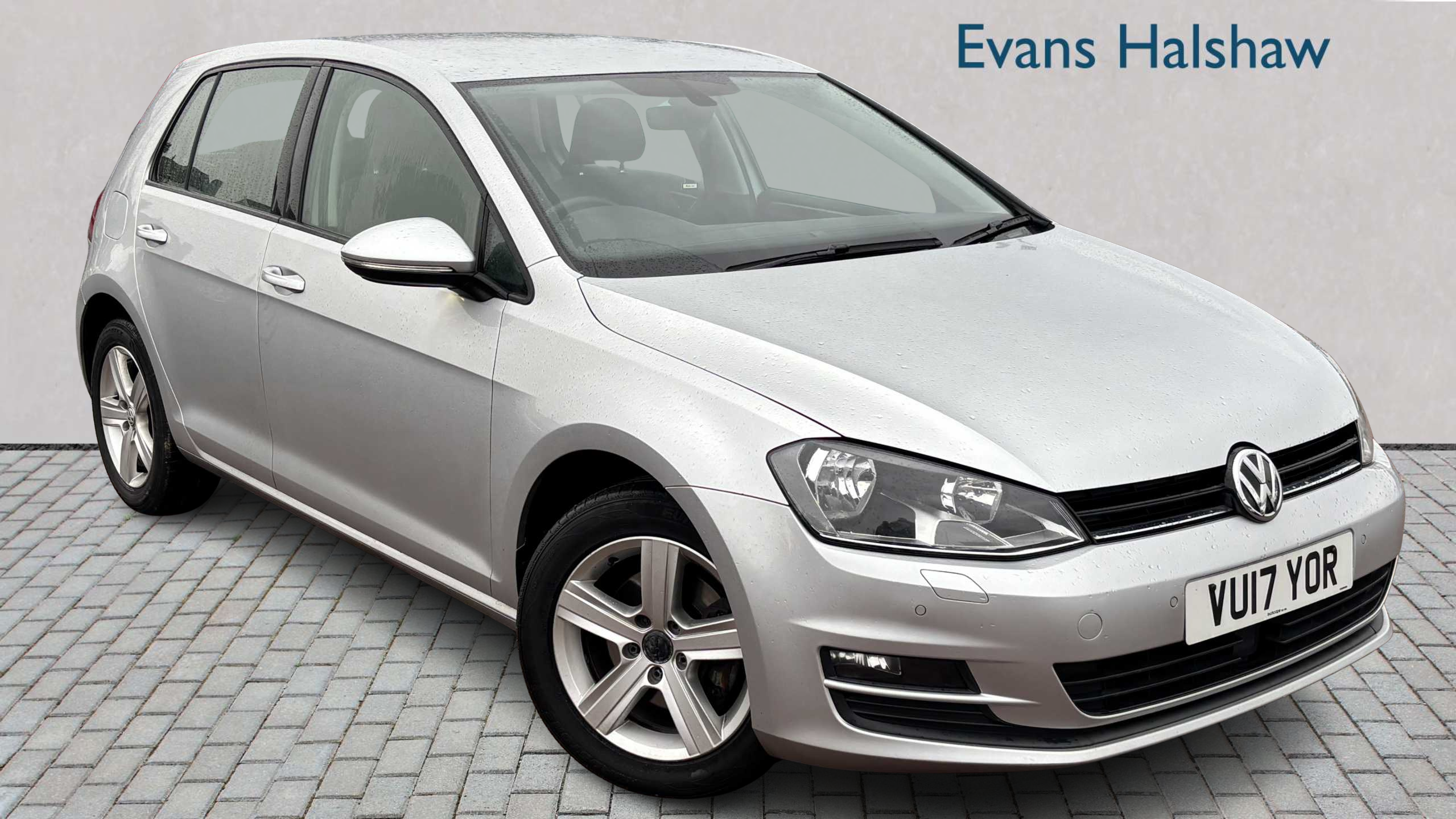 Main listing image - Volkswagen Golf