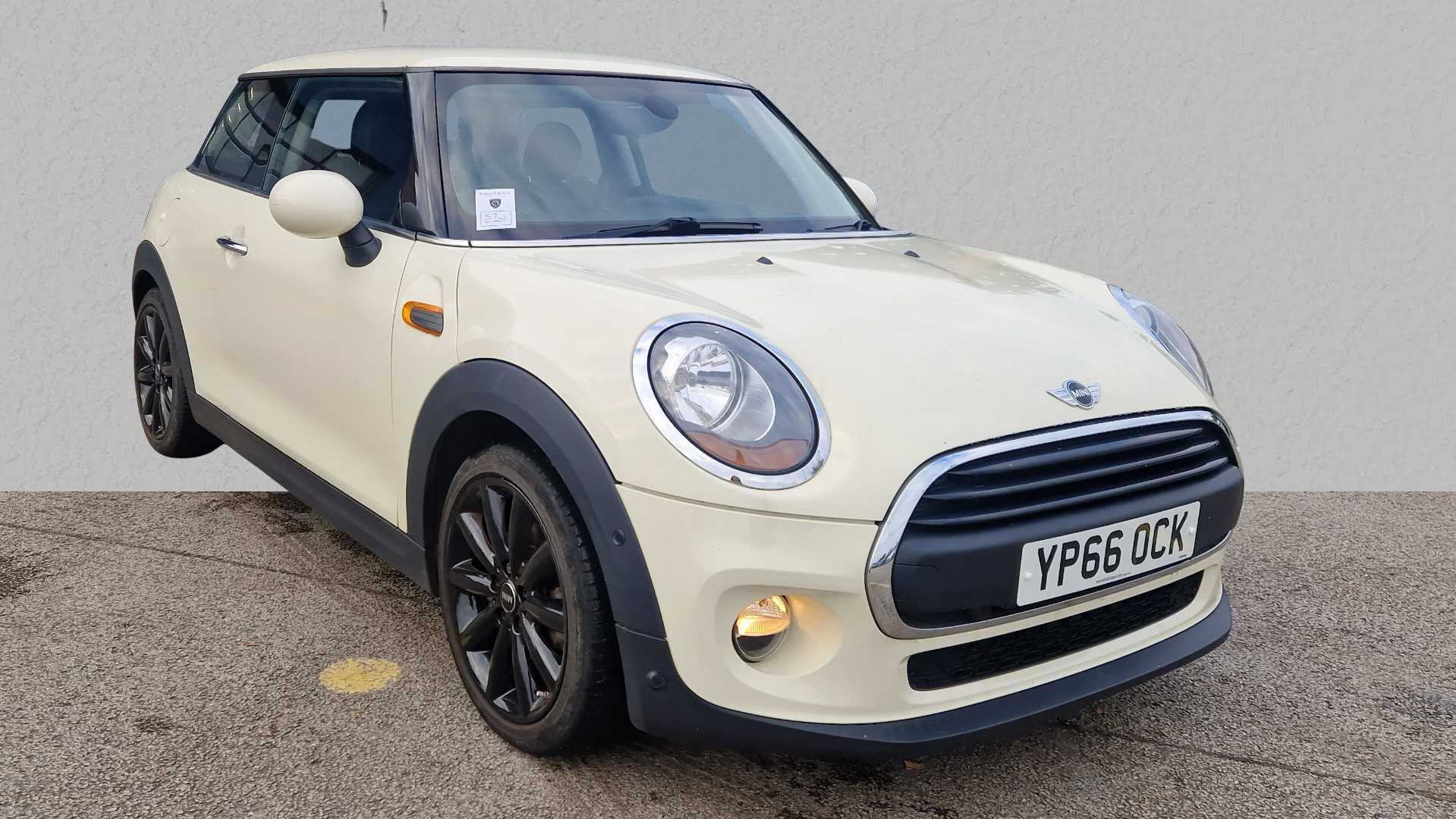 Main listing image - MINI Hatchback