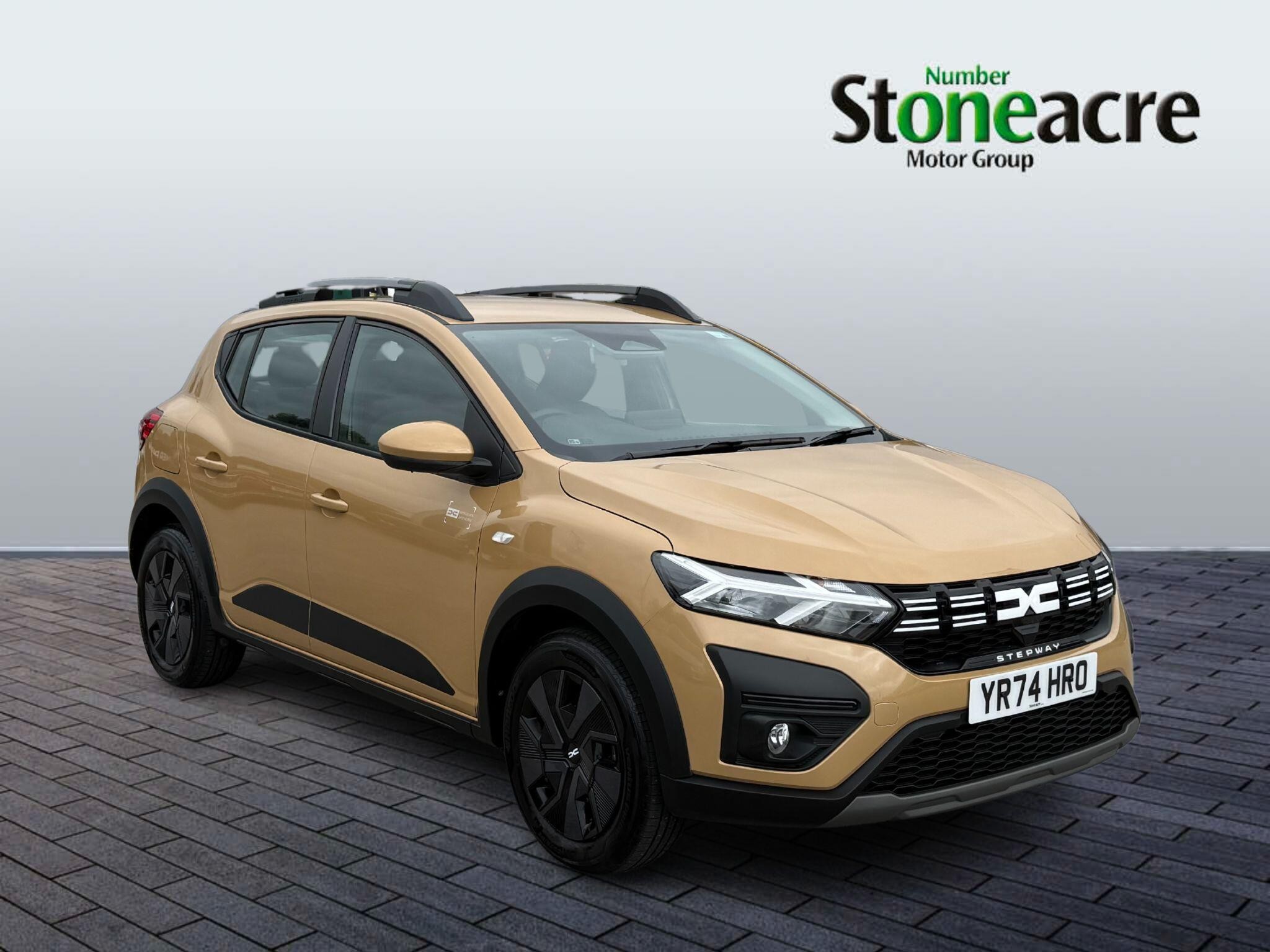 Main listing image - Dacia Sandero Stepway