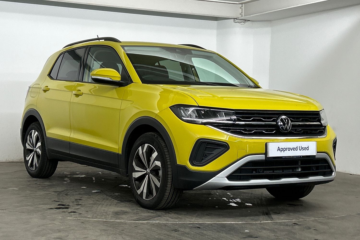 Main listing image - Volkswagen T-Cross