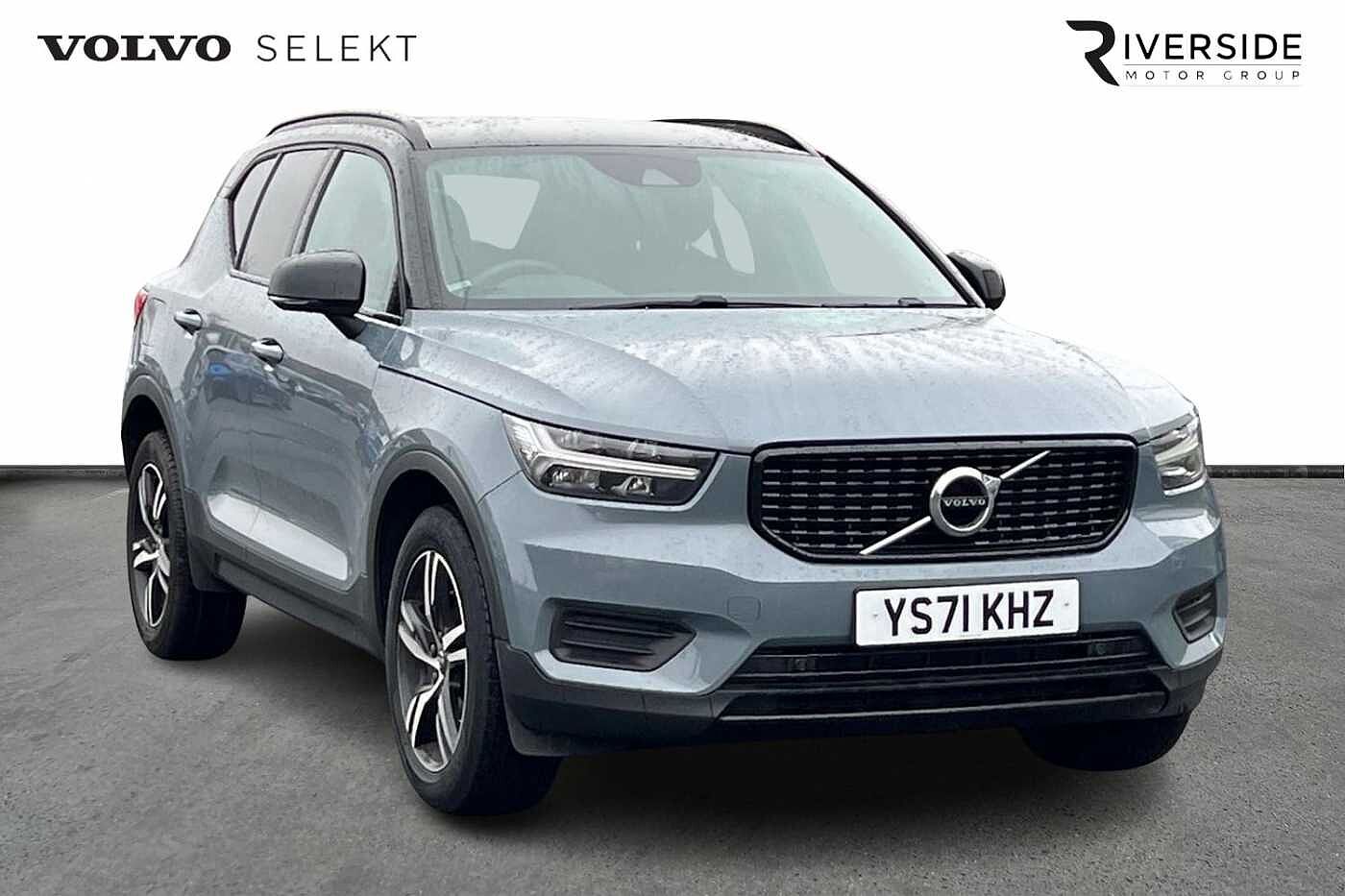 Main listing image - Volvo XC40
