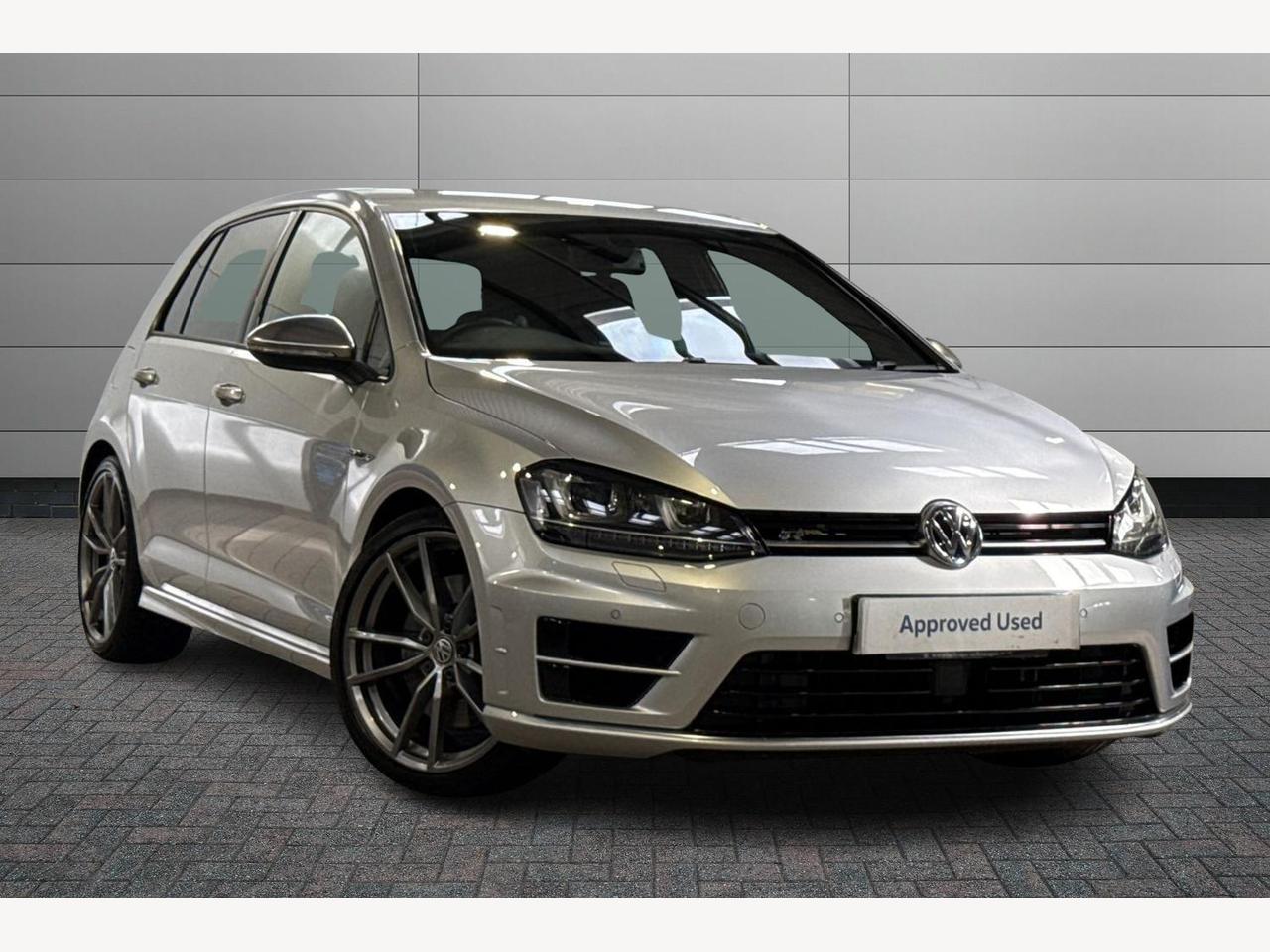 Main listing image - Volkswagen Golf R