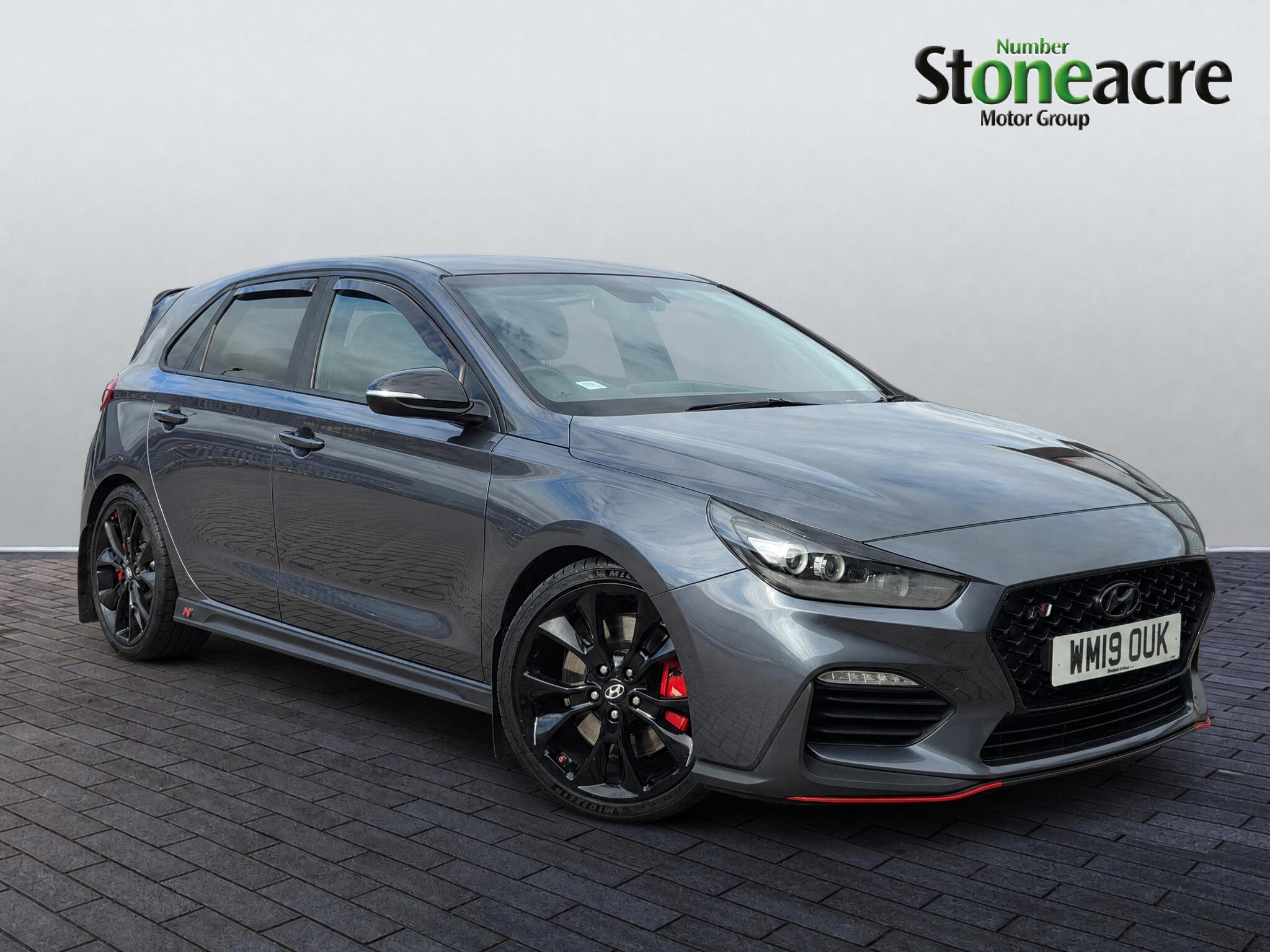Main listing image - Hyundai i30