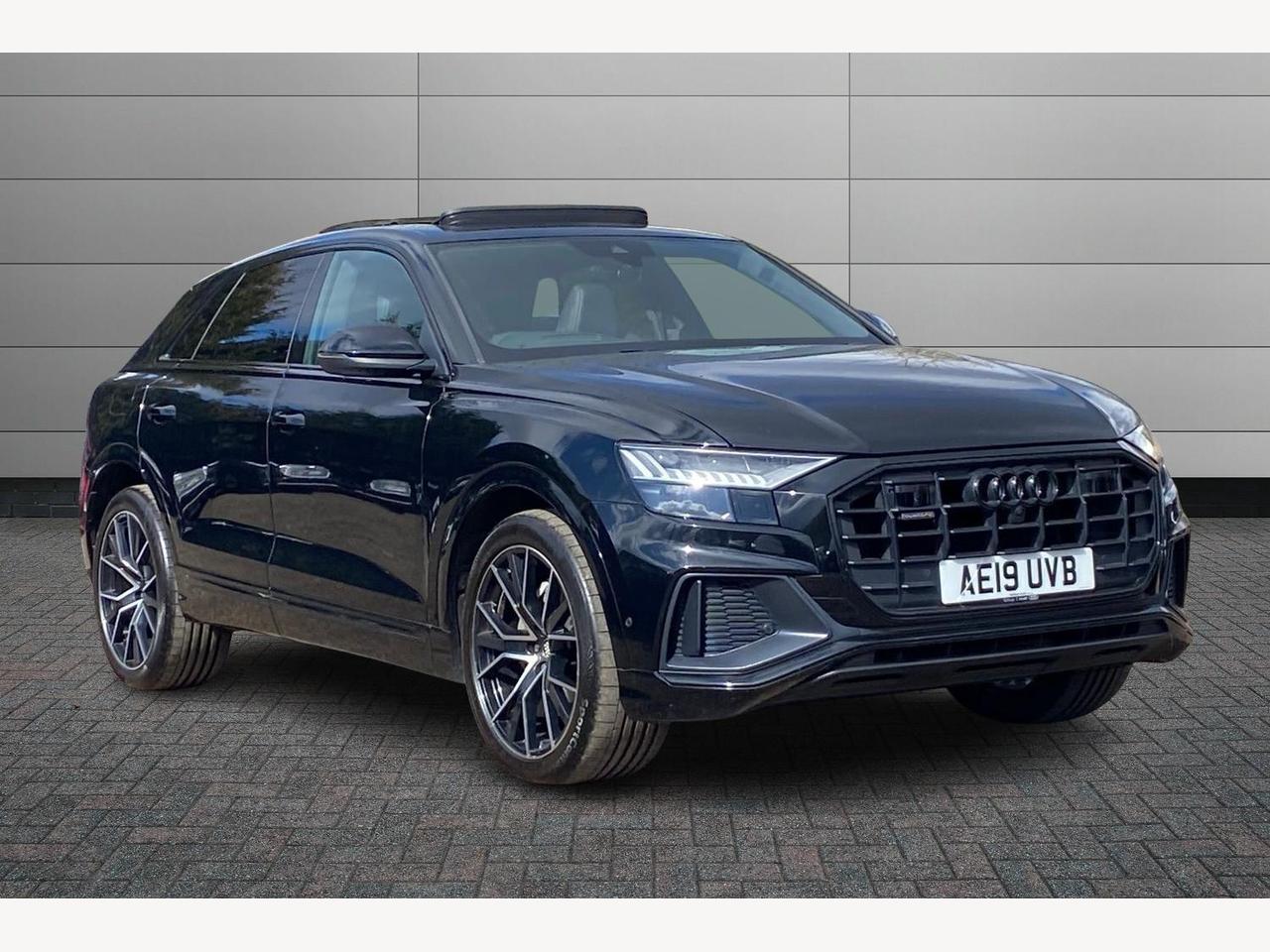 Main listing image - Audi Q8