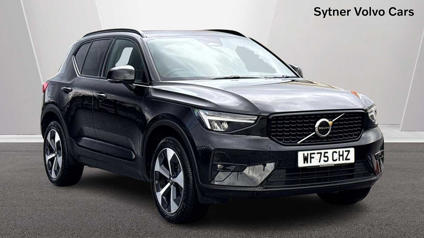 Main listing image - Volvo XC40