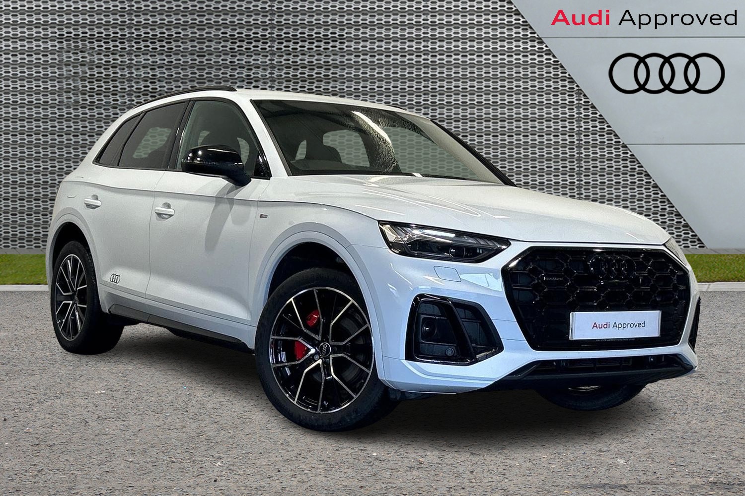 Main listing image - Audi Q5