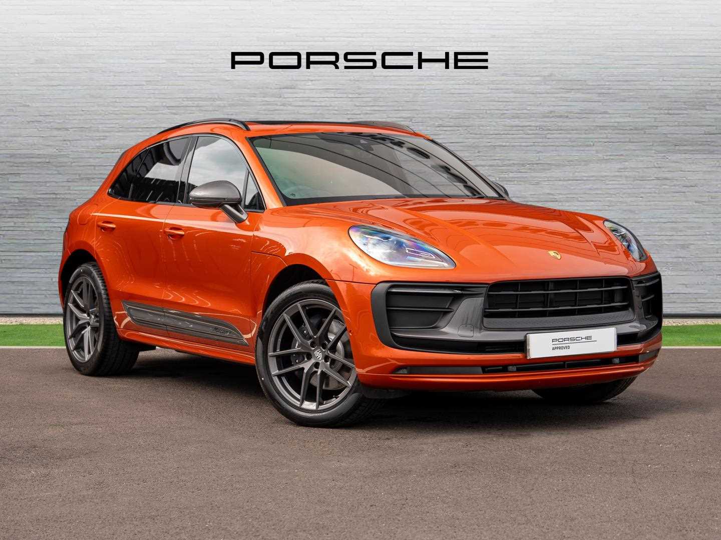 Main listing image - Porsche Macan