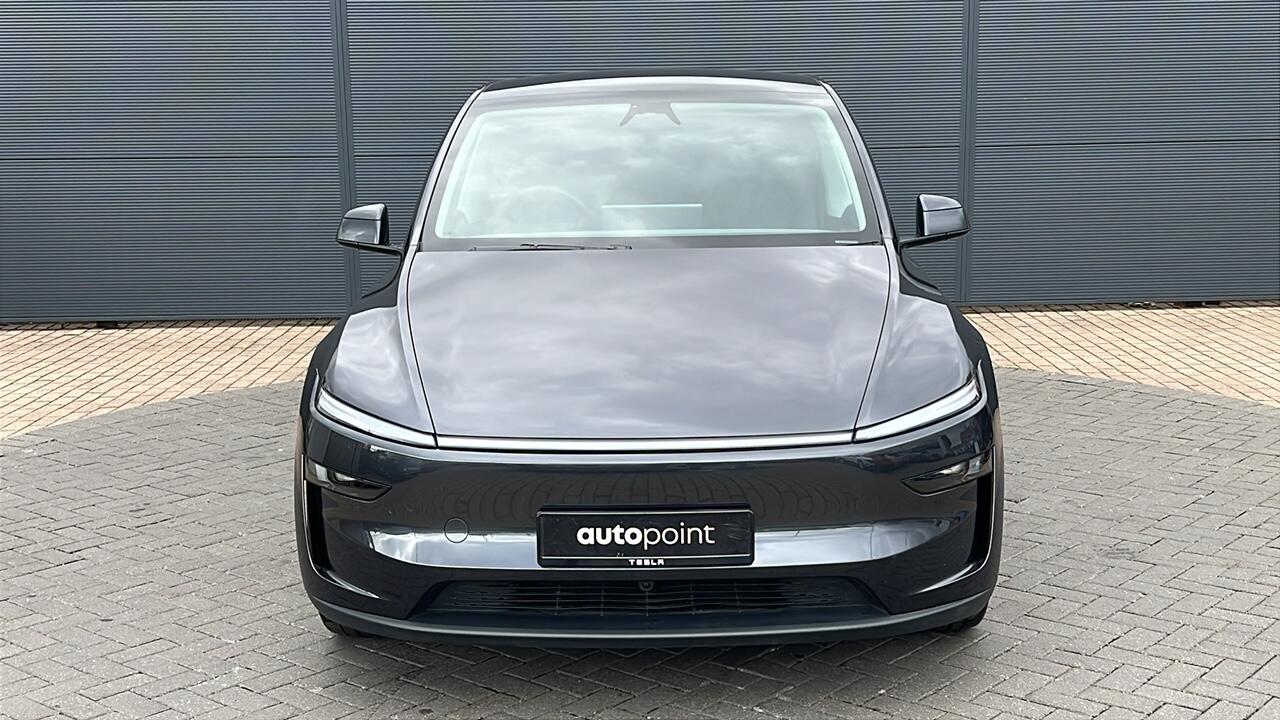 Main listing image - Tesla Model Y