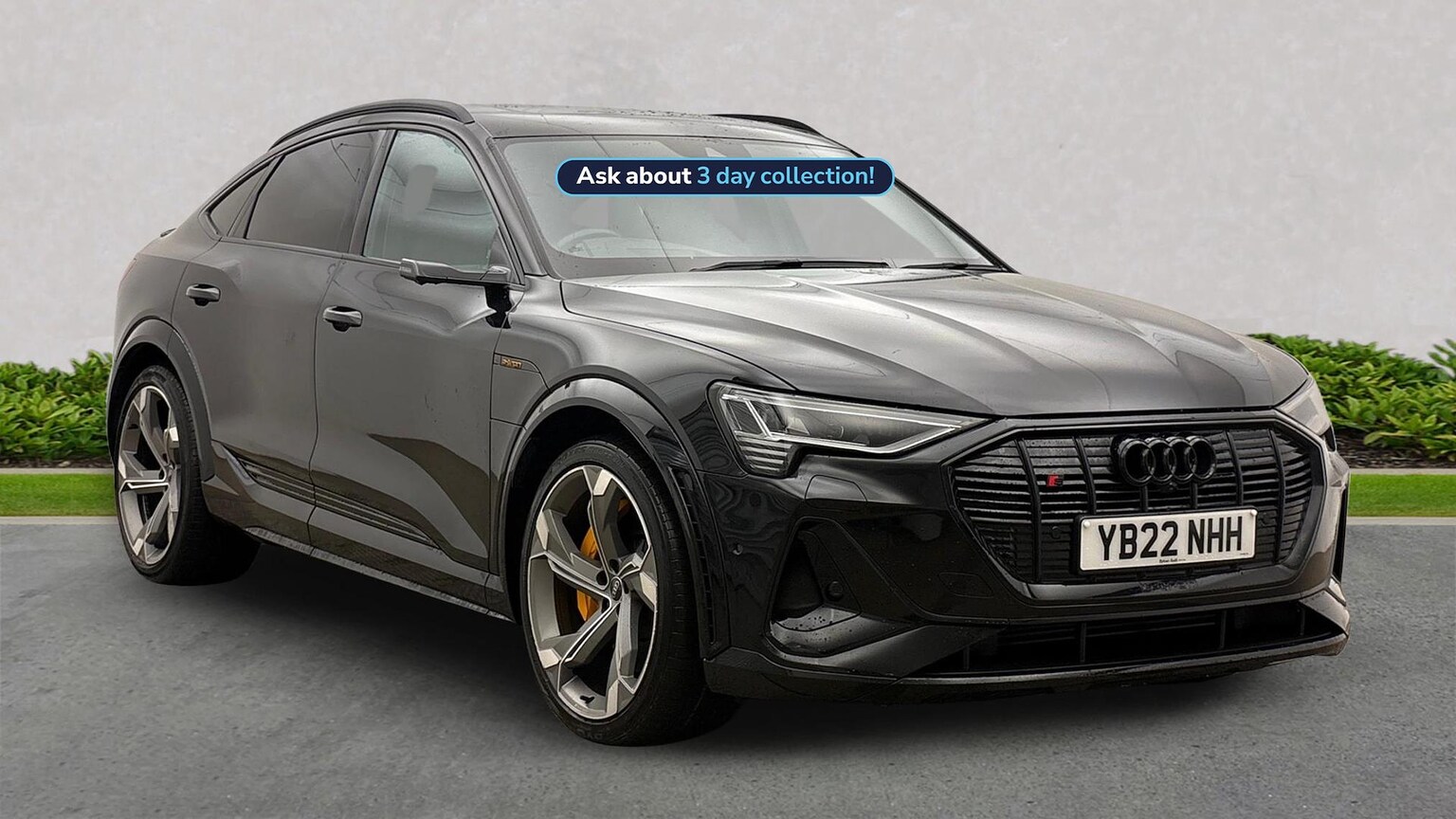 Main listing image - Audi e-tron
